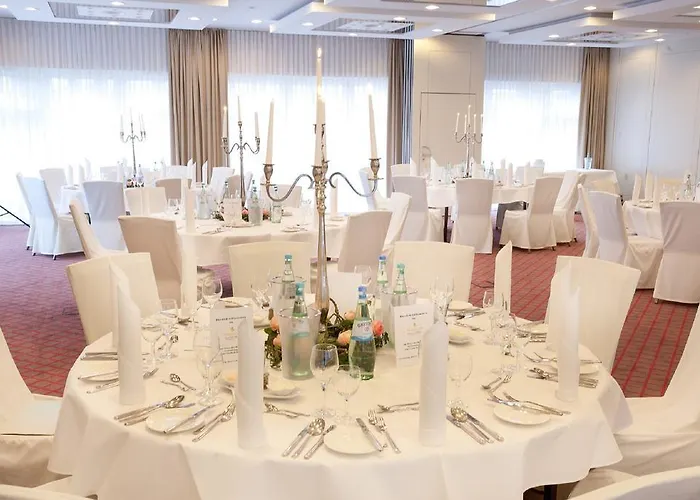 Отель Hansens Haus Am Бад-Цвишенан