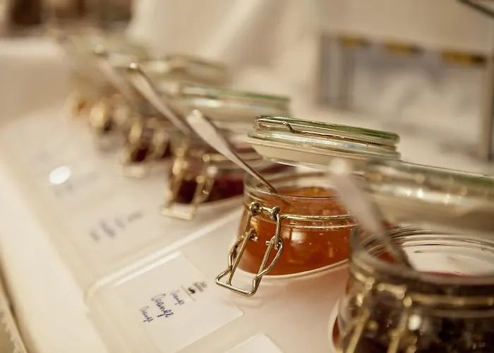 Hansens Haus Am Отель Бад-Цвишенан