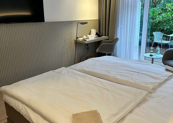 Отель Hansens Haus Am Бад-Цвишенан